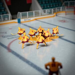 2007 Kaskey Kids Hockey Men Guys Figures 7 Orange Red Players Cake Toppers